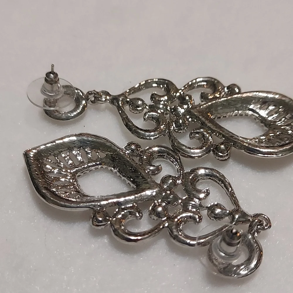 Rhinestone Dangling Earrings - Picture 3 of 4